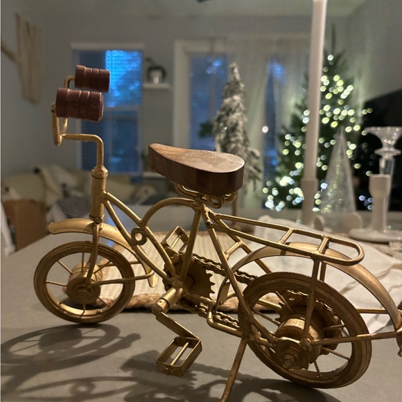 Home decor - Picture 3 of 5